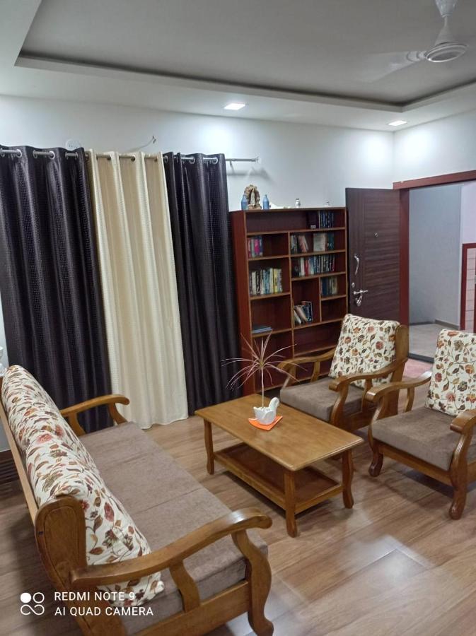 Stay Nc Homestay Nashik Εξωτερικό φωτογραφία