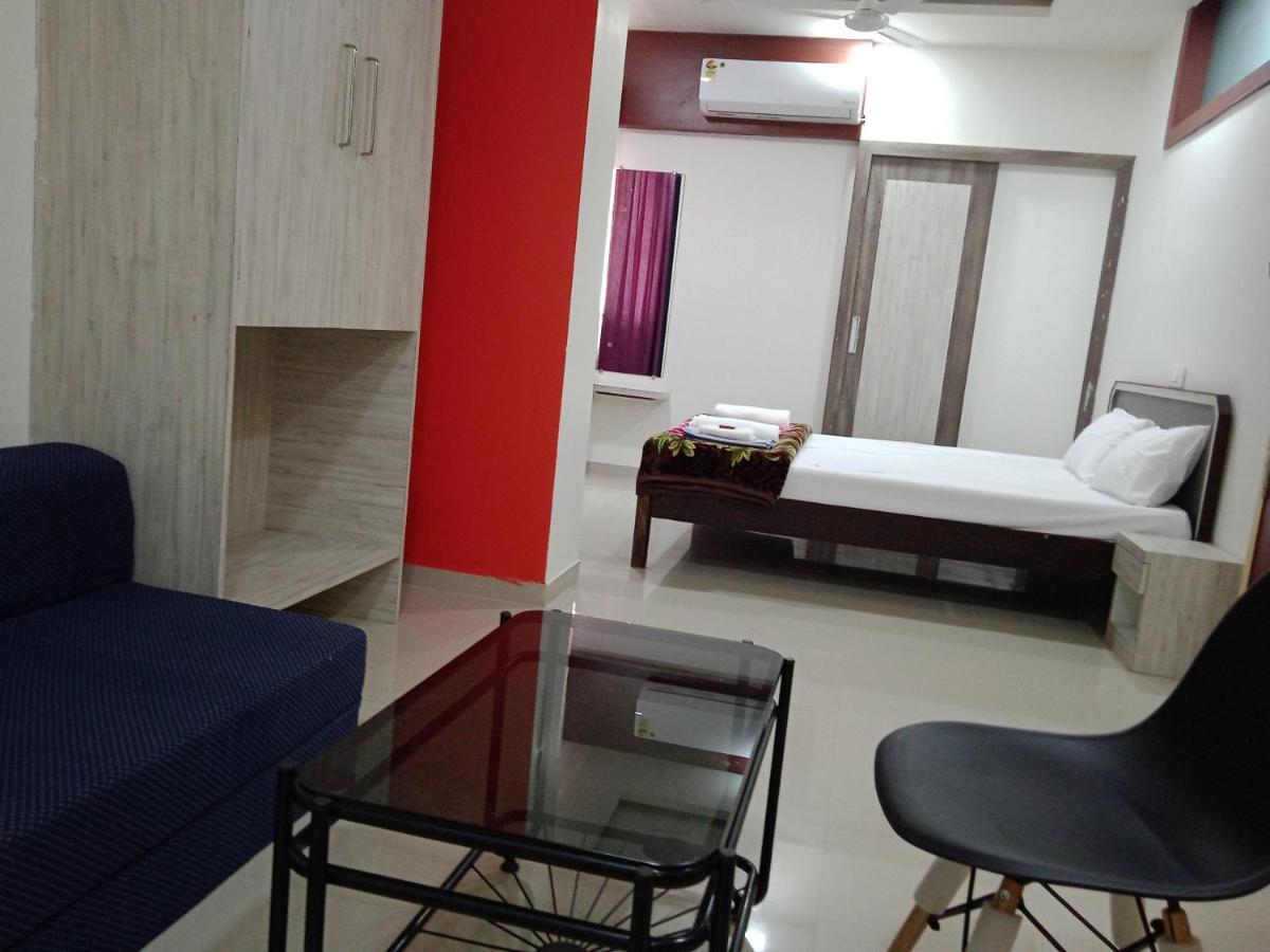 Stay Nc Homestay Nashik Εξωτερικό φωτογραφία