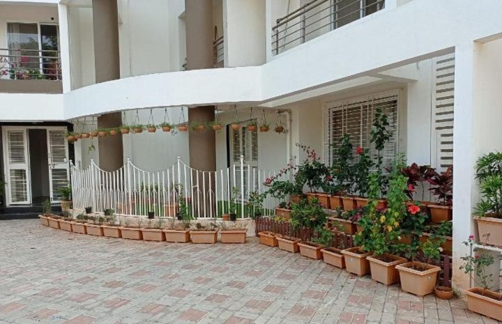 Stay Nc Homestay Nashik Εξωτερικό φωτογραφία
